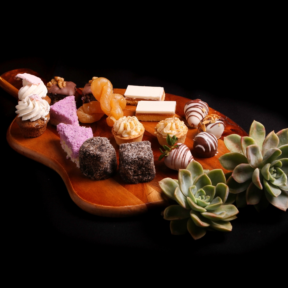 PLATTER 4 DESSERT